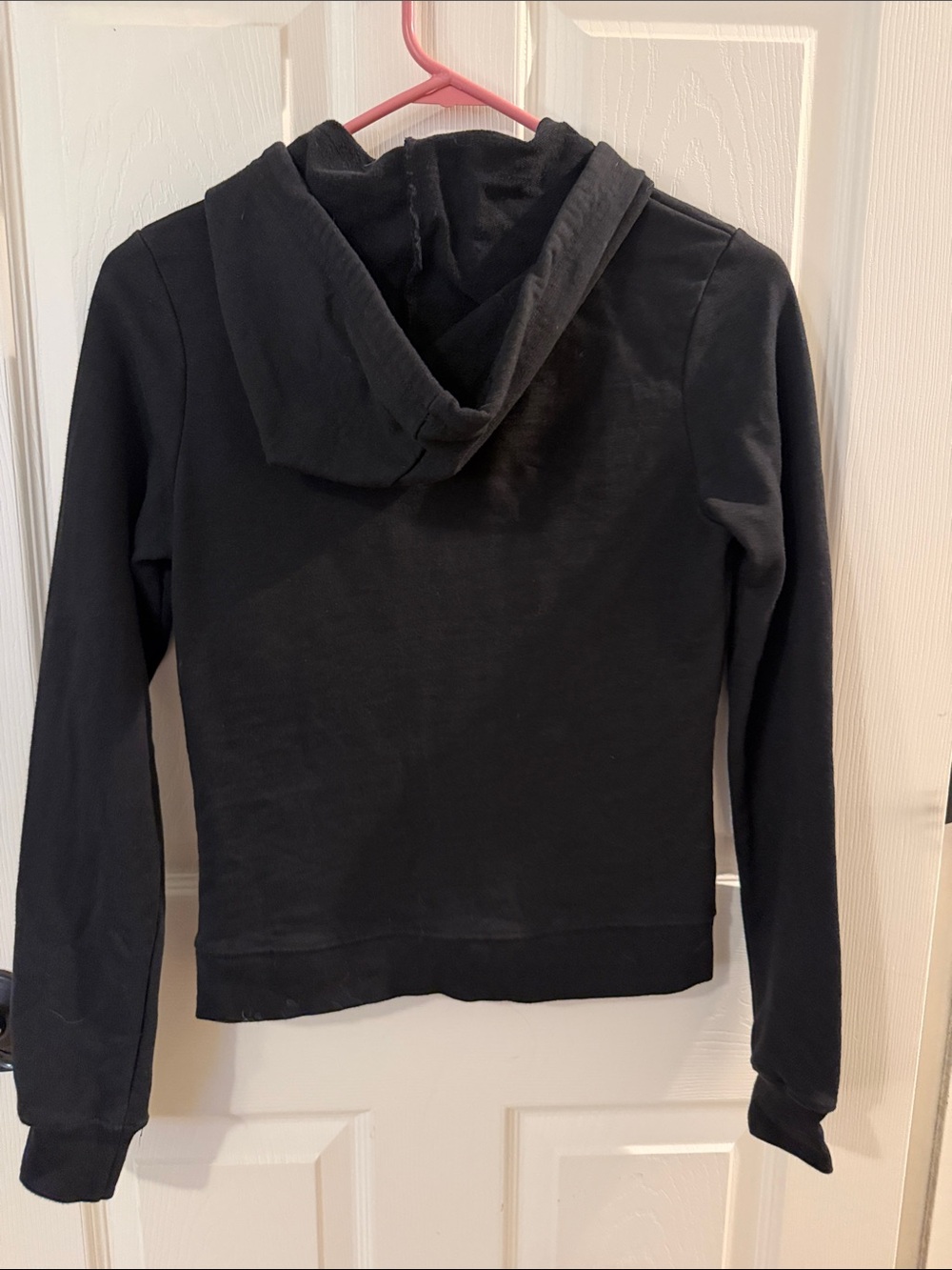 Paul Frank vintage 2005 Black Zip-Up Hoodie with Pink-Accented Skull Patch - Picture 10 of 11